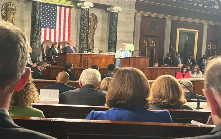 Modi US Congress address: यूक्रेन युद्ध पर खुलकर बोले पीएम मोदी,कहा यह युद्ध का नहीं संवाद और कूटनीति का युग है