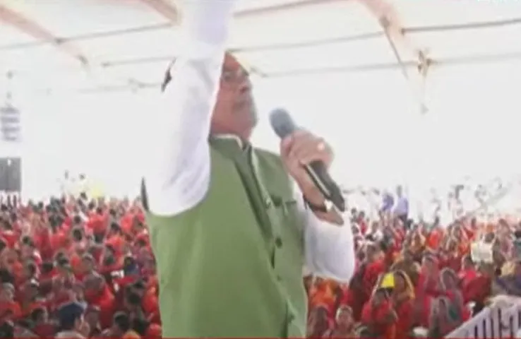 MP News: CM ने सिंगल क्लिक से लाड़ली बहनों के खाते में डाले 250 रूपए, कहा...आपकी जिंदगी में अंधेरा दूर करने आया हूं