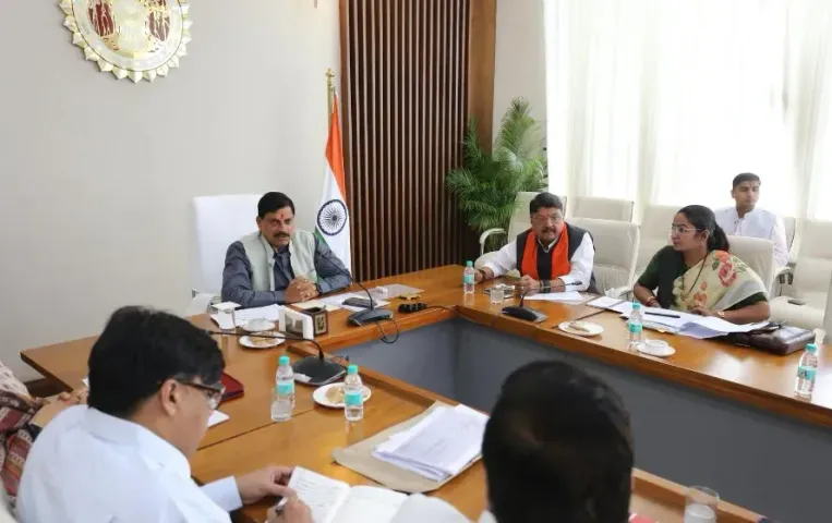 MPMetro के दूसरे फेज को मंजूरी: भोपाल में 2027 तक बनेगा दूसरा रूट, सिंहस्थ 2028 से पहले इंदौर से उज्जैन तक चलेगी मेट्रो