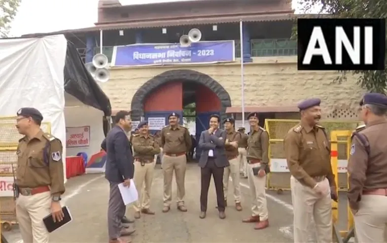 MP News: मतगणना को लेकर भोपाल पुलिस ने की कड़ी सुरक्षा की व्यवस्था, इन इलाकों के रूट रहेंगे डाइवर्ट