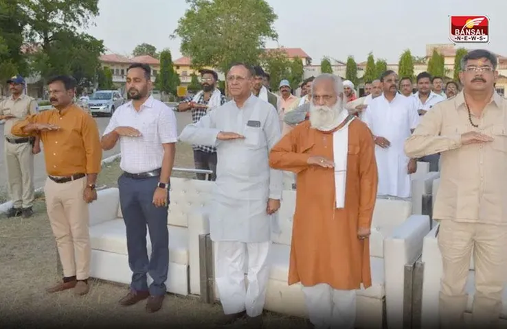 MP RSS News: आरएसएस के कार्यक्रम में सरकारी अधिकारियों के शामिल होने पर कांग्रेस-भाजपा में वाकयुद्ध