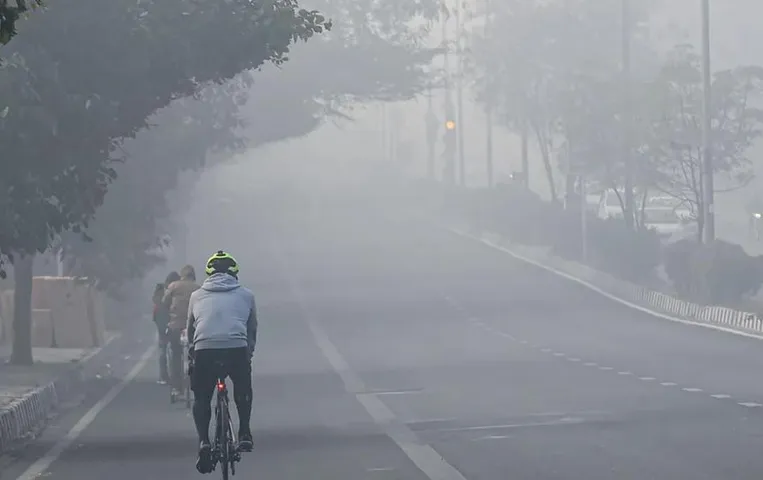 MP Weather Update: प्रदेश में जल्द शुरू होगा कड़कड़ाती ठंड का दौर, पचमढ़ी से भी ठंडा हुआ ग्वालियर