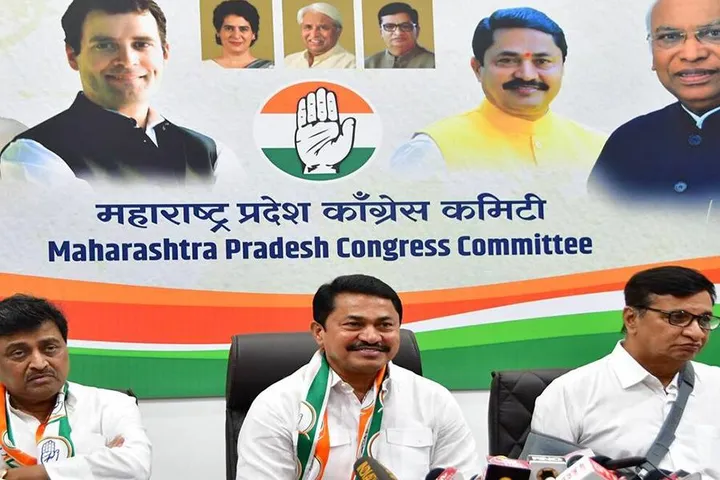 Congress Meeting: महाराष्ट्र कांग्रेस की बैठक, नेता प्रतिपक्ष के पद पर पार्टी कर सकती है दावा