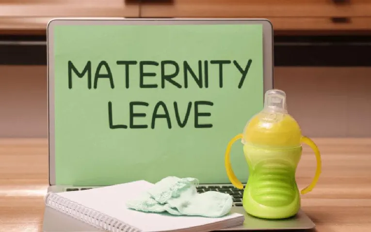 Maternity Leave: मेटरनिटी लीव के बाद ऑफिस जाने की है तैयारी, तो इन 3 टिप्स की मदद से करें बच्चे की देखभाल