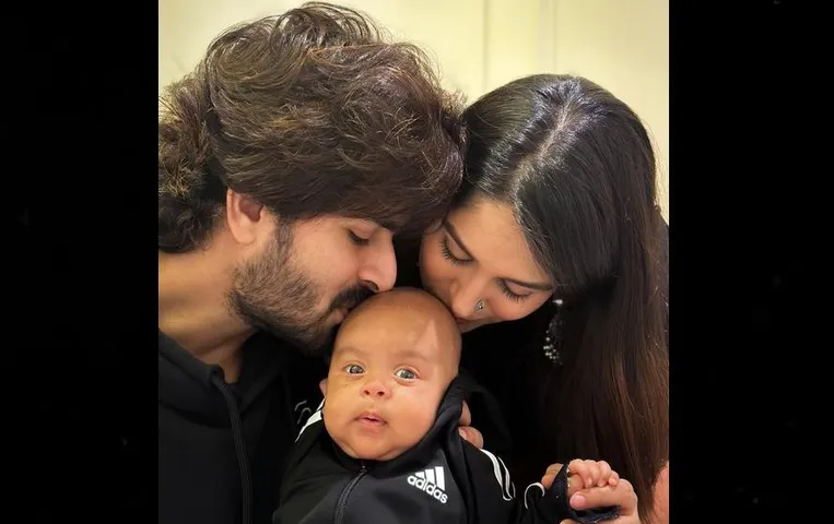 Dipika Kakkar Son Photo: पहली बार दीपिका ने अपने बेटे की दिखाई झलक, फैंस ने लुटाया प्यार