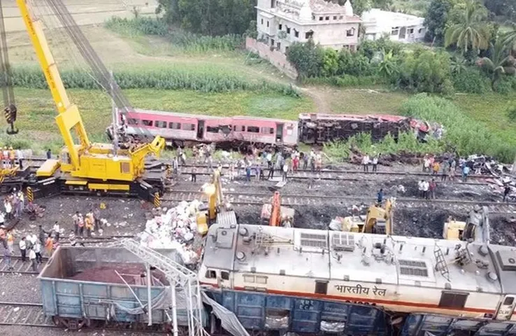 Balasore Train Accident: अर्चना जोशी को दक्षिण पूर्व रेलवे की महाप्रबंधक पद से हटाया, जानें किसे मिली नई जिम्मेदारी