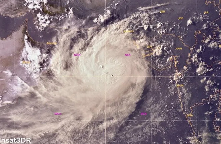 Cyclone Biparjoy: 15 जून की शाम तट से टकराएगा खतरनाक तूफान, कितनी तेज होगी रफ्तार