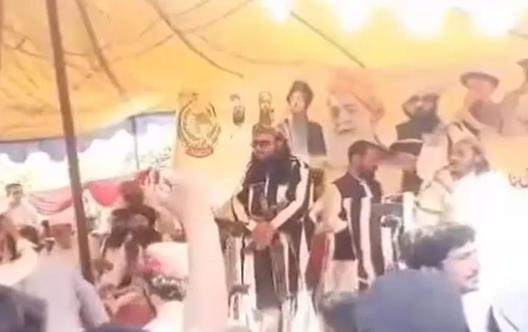 Pak Bomb Blast: पाकिस्तान में हुआ बड़ा धमाका, हादसे में इतने लोगों की गई जान