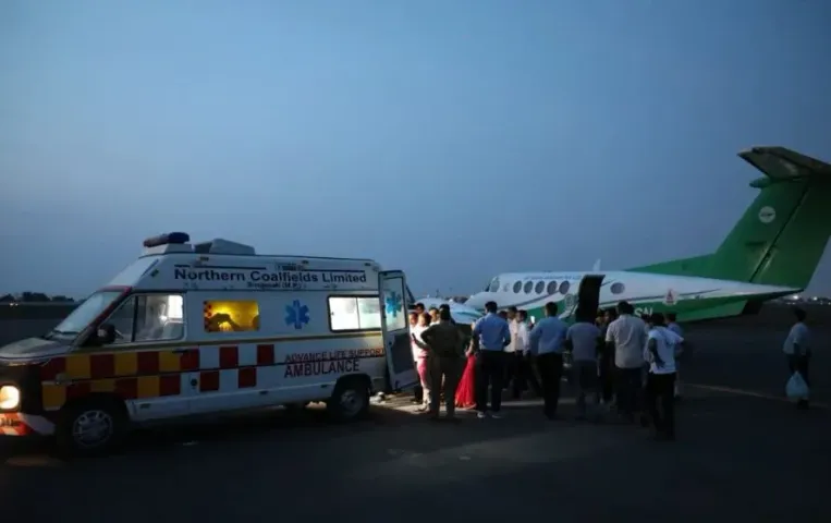 PM श्री एयर एंबुलेंस बनी वरदान: रीवा के मरीज गोविंदलाल को मिला सेवा का पहला लाभ, भोपाल किया रेफर