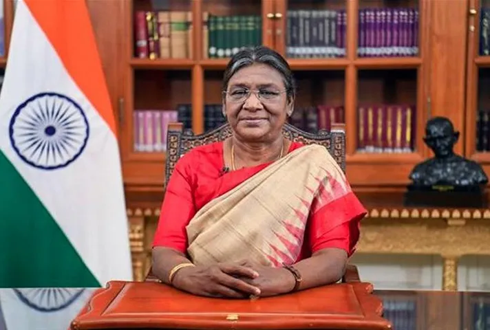 President Draupadi Murmu: राष्ट्रपति द्रौपदी मुर्मू ने महिलाओं की शिक्षा पर दिया जोर, पढ़ें विस्तार से