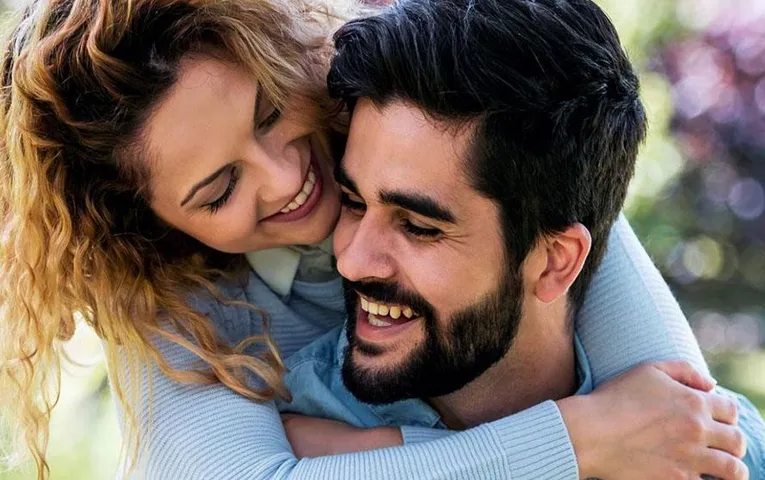 Relationship Tips: रिश्तों के बीच भूलकर न करें ये 4 गलतियां, वरना खराब हो सकता है आपका अच्छा रिश्ता