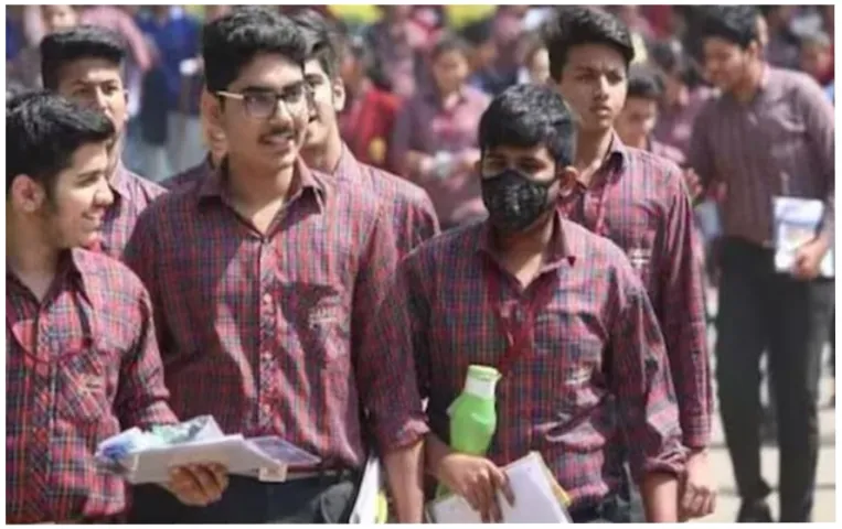 UP Board Result 2024 Live: यूपी बोर्ड का इंटर रिजल्ट में सीतापुर के शुभम ने किया टॉप, Direct Link पर यहां देखें परिणाम