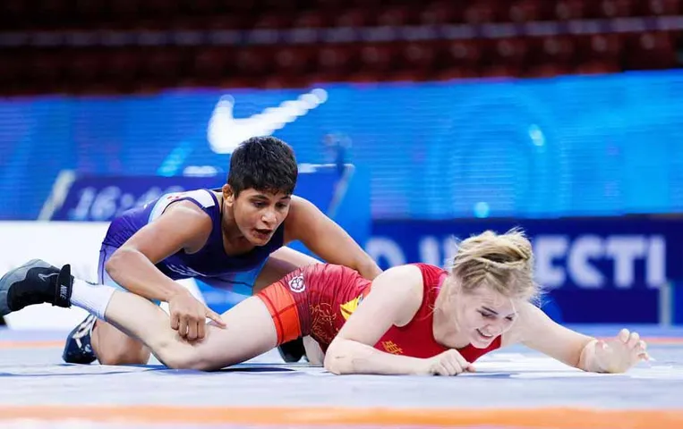 Antim Panghal: ‘उनसे बेहतर करने की कोशिश करूंगी’, अंतिम पंघाल ने विनेश को लेकर दिया बड़ा स्टैट्मेन्ट