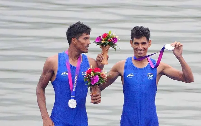 Asian Games 2023: अर्जुन, अरविंद ने नौकायन में जीता सिल्वर मेडल, जानें पूरी खबर