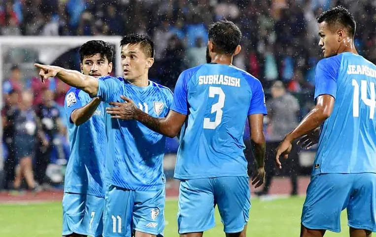 Asian Games 2023: फुटबॉल में चीन के खिलाफ हार के बाद करो या मरो के मुकाबले में बांग्लादेश से भिड़ेगा भारत