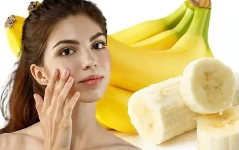 Banana Face Mask: केले से बनाएं ये 4 फेस मास्क, और घर पर ही पाएं सेलेब्स जैसे फेस्टिव ग्लो