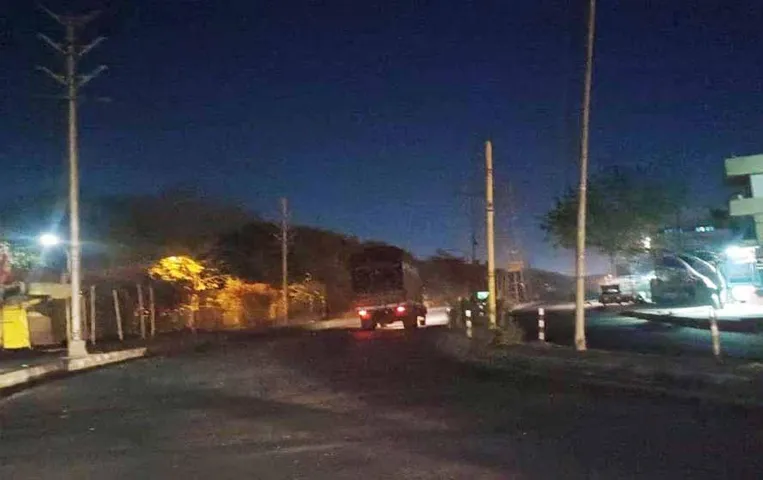 Bhopal News: गूगल मैप बना मुसीबत का कारण, रात के अंधेरे में भटके वाहन चालक