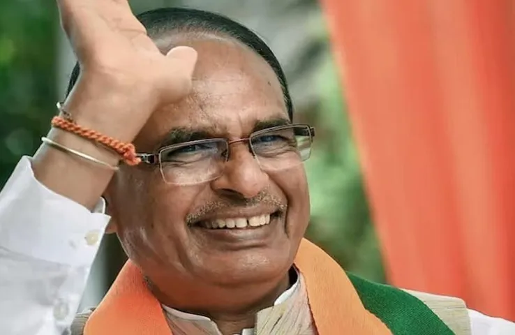 MP Samvida karmachari: संविदा कर्मचारियों को लेकर CM की बड़ी घोषणा, अनुबंधता की प्रक्रिया की समाप्त, नियमित कर्मचारियों की तरह मिलेंगी सारी सुविधाएं