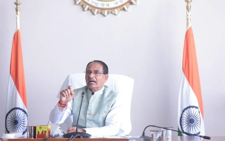 Coronavirus Statement: कोरोना पर सियासत, कांग्रेस और बीजेपी नेताओं में बयानबाजी जारी, जानें किसने क्या कहा