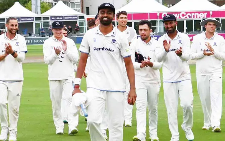 County Cricket: उनादकट और जयंत ने काउंटी में डैब्यू पर दिखाया जलवा, अपने-अपने मैचों में पांच विकेट झटके