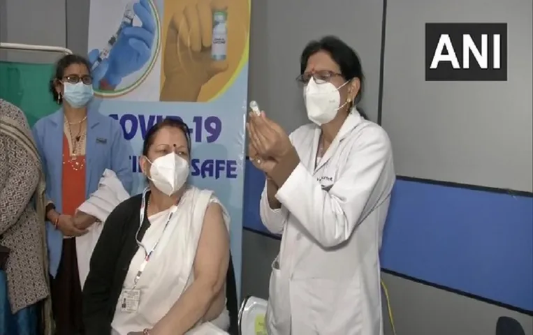 one year of Covid vaccination: भारत में कोवीड वैक्शीनेशन अभियान का एक साल पूरा