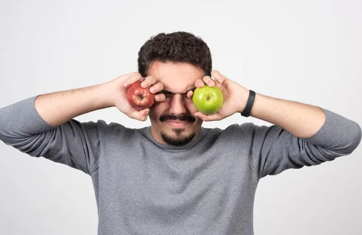 Worst Foods For Eye Health: सिर्फ धूल ही नहीं आंखों को नुकसान पहुंचाते है ये फूड्स, जानिए इनके बारे में