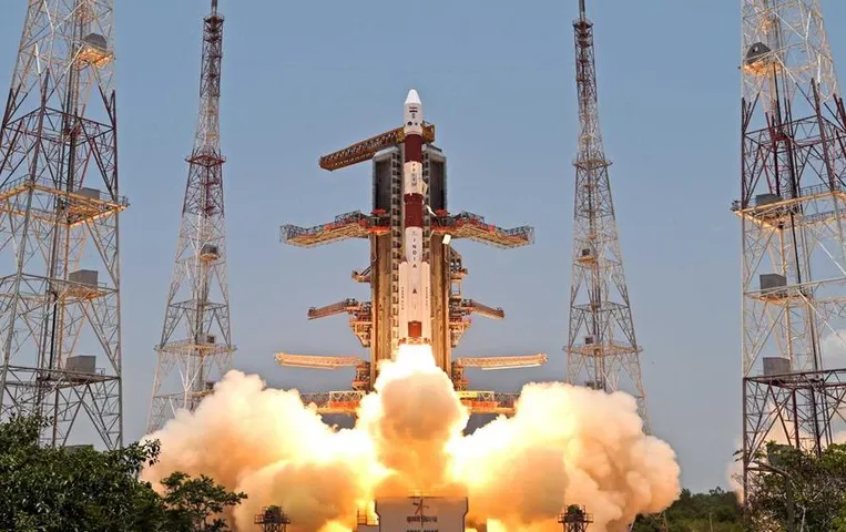 Aditya L-1 Surya Mission: आज सुबह तड़के पूरी की गई पृथ्वी की कक्षा से संबंधित दूसरी प्रक्रिया, जानें ये खबर