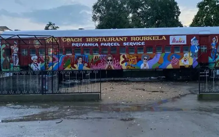 Railway Coach Restaurant: दुर्गा पूजा से पहले शुरू होगा पहला रेलवे कोच रेस्तरां,किफायती दर पर मिलेगा खाना