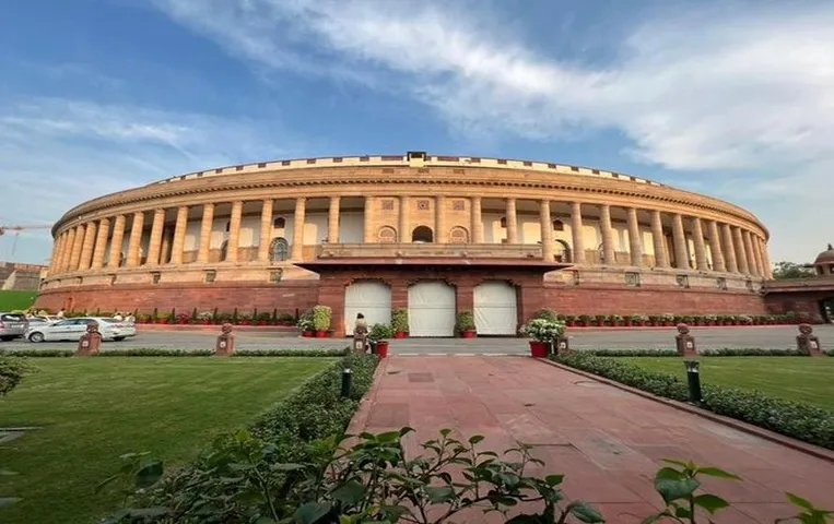 Parliament Monsoon Session: संसद का मानसून सत्र आज से, विपक्ष कर सकता है इन मुद्दों पर हंगामा