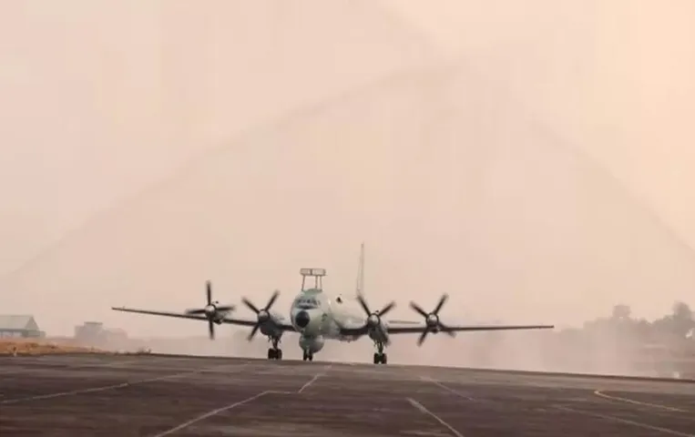 Indian Navy: नौसेना के विमान आइएल- 38 सी ड्रैगन ने ली विदाई, 46 साल की सेवा के बाद कहा अलविदा