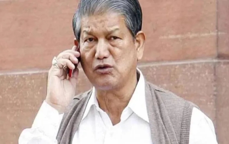 Harish Rawat Accident: पूर्व मुख्यमंत्री हरीश रावत की कार का एक्सीडेंट, जानें अब कैसी ही हालत