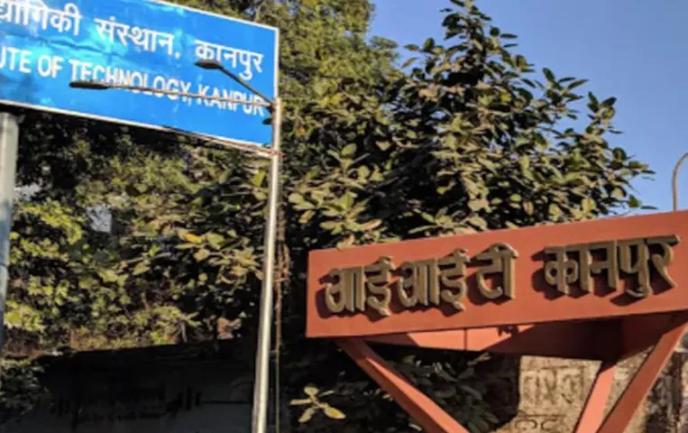 IIT Kanpur Scholarship: IIT कानपुर का बड़ा फैसला, मुफ्त में पढ़ेंगे JEE- एडवांस के टॉप 100 रैंकर