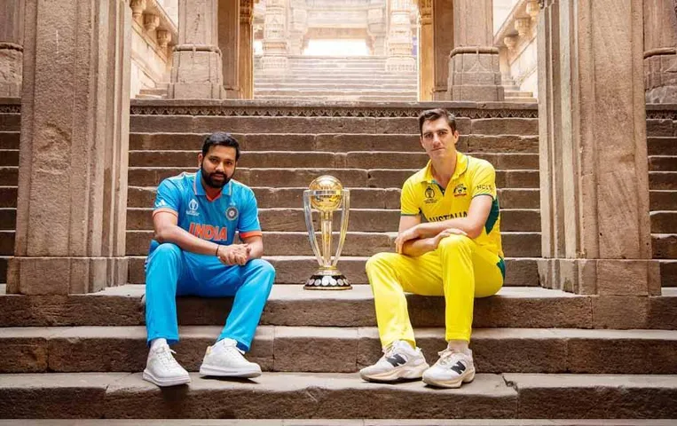 IND vs AUS: आस्ट्रेलिया ने जीता टॉस, गेंदबाजी का लिया निर्णय, देखें प्लेइंग 11 और पिच की कन्डिशन