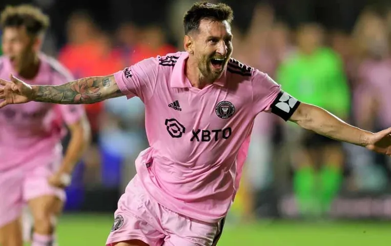 Messi Free-kick Goal: लियोनेल मेसी की शानदार फ्री-किक ने पलटा मैच, जाने मैच का पूरा हाल