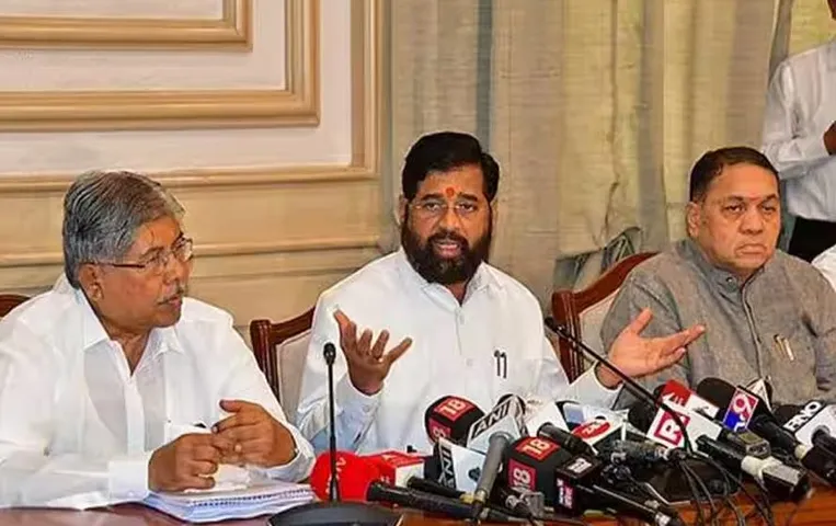 Maratha Reservation: मराठा आरक्षण आंदोलन पर सर्वदलीय बैठक शुरू, ये बड़े नेता हुए शामिल