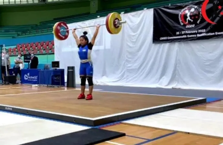 Mirabai Chanu: मीराबाई चानू ने जीता गोल्ड, कॉमनवेल्थ गेम्स के लिए किया क्वालीफाई