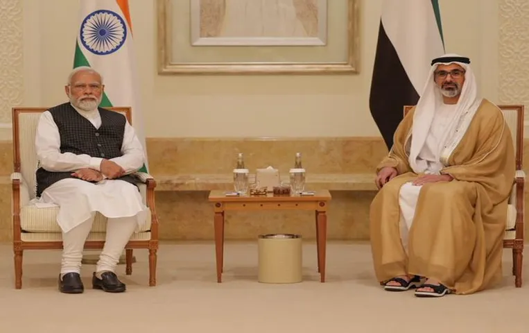 India-UAE Realtion: UAE के दौरे पर पहुंचे पीएम मोदी, मिलेंगे UAE के राष्ट्रपति से
