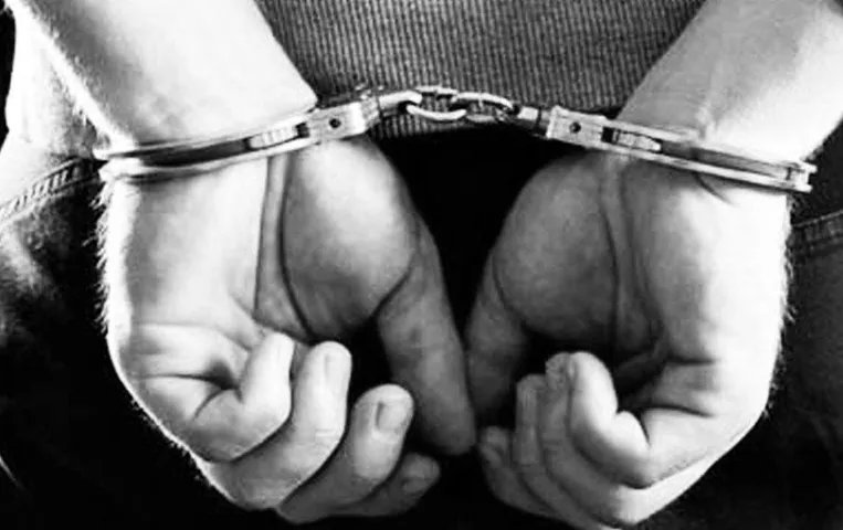 MP Bribery News: पटवारी को पकड़ने बिछाया जाल, 30,000 रुपए लेते रंगे हाथों धर दबोचा