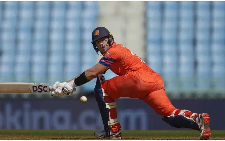 NED vs SL: एंगलब्रेख्त और वान बीक ने नीदरलैंड को चुनौतीपूर्ण स्कोर तक पहुंचाया, जानें पूरी खबर