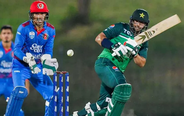 PAK vs AFG: पाक बनाम अफगानिस्तान मुकाबले में किसका होगा पलड़ा भारी और क्या हो सकती है रणनीति