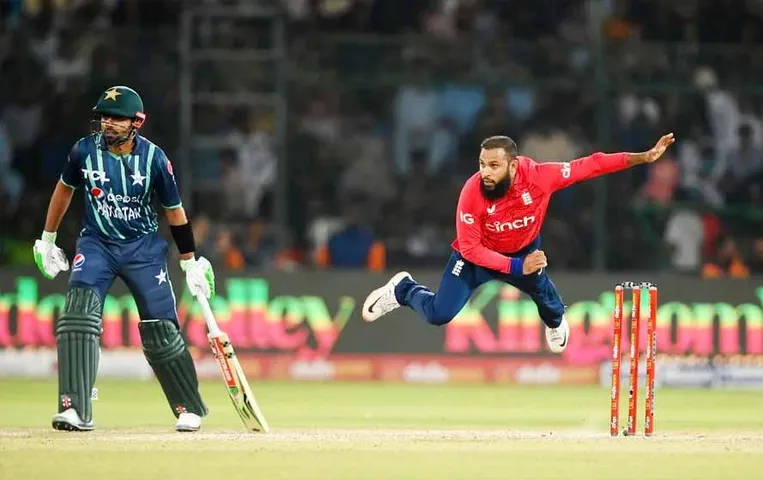 ENG vs PAK: इंग्लैंड के खिलाफ पाकिस्तान को चमत्कारिक जीत की उम्मीद, जानें पिच और टीम की रिपोर्ट