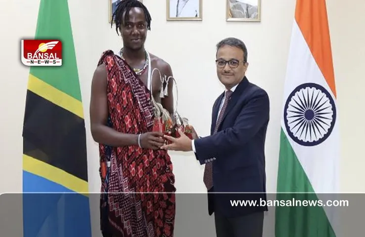 Kylie Paul : ‘इंस्टाग्राम’ स्टार किली पॉल को तंजानिया में भारतीय उच्चायोग ने किया सम्मानित