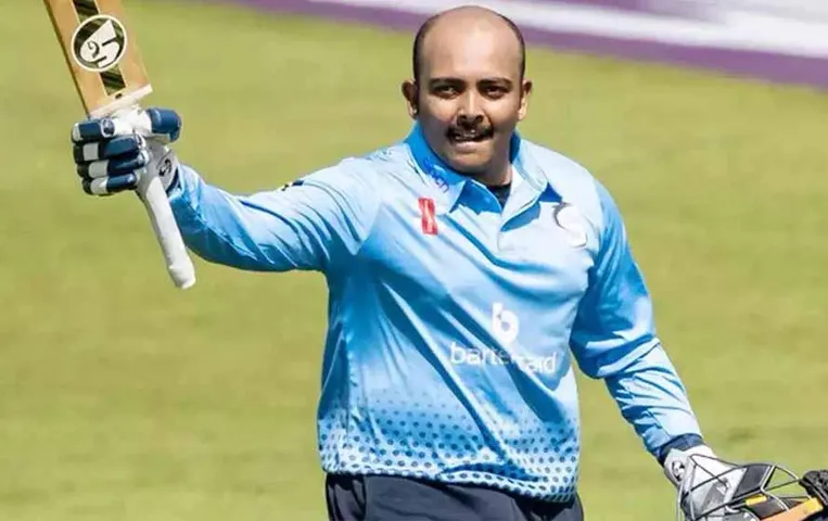 पृथ्वी शॉ ने 129 गेंदों में लगाया दोहरा शतक, तोड़े कई रिकार्ड