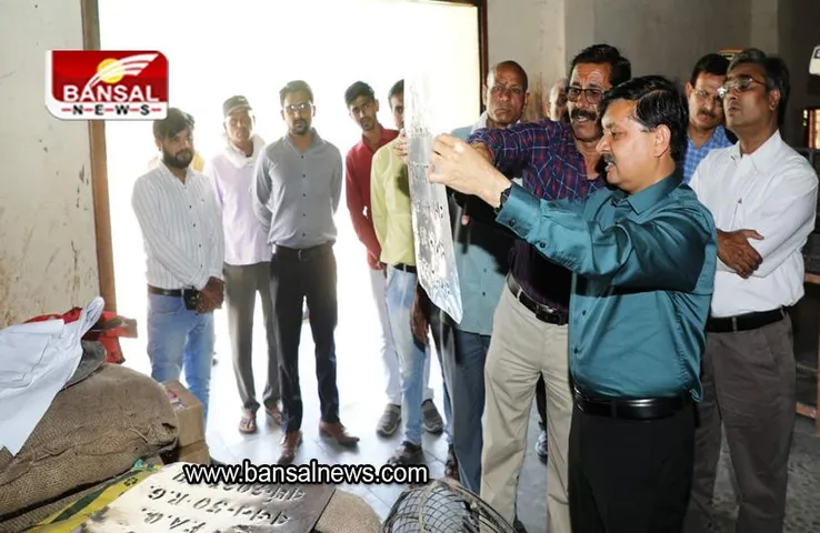 MP SHAJAPUR NEWS: कलेक्टर ने उपार्जन केंद्रो का किया निरीक्षण