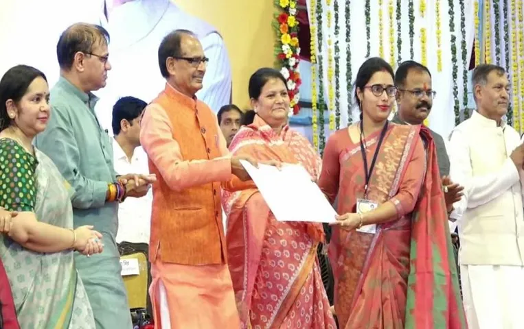 CM SHIVRAJ ने की एक और घोषणा, अब मिलेगी 100% सैलरी,जानें मुख्यमंत्री ने क्या कहा