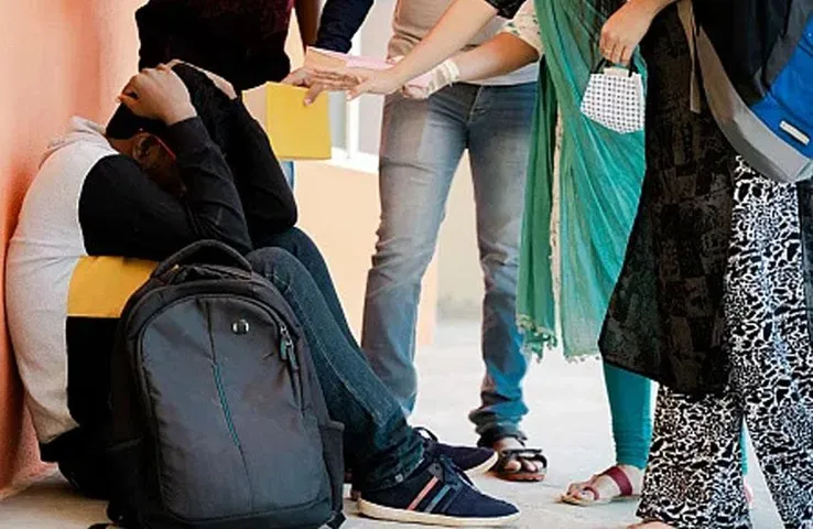 Gwalior: यूनिवर्सिटी में रैगिंग का शिकार हुआ थर्ड सेमेस्टर का छात्र, अधिकारी ने दिया कार्रवाई का भरोसा