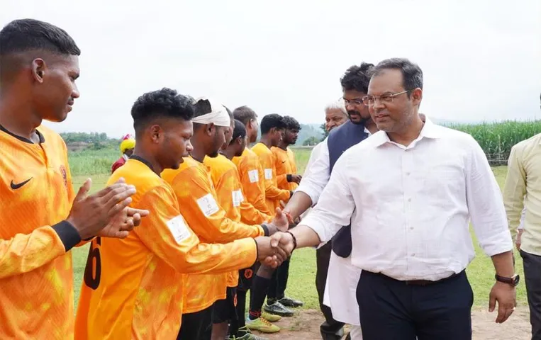 CG News: सीतापुर खेल महोत्सव की शुरुआत, ग्रामीण युवाओं को मिला बेहतर मंच, जाने पूरी खबर