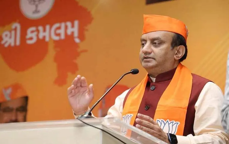 खंडवा में प्रबुद्धजन सम्मेलन में सुधांशु त्रिवेदी हुए शामिल, कांग्रेस और इंडिया गठबंधन पर बोला हमला