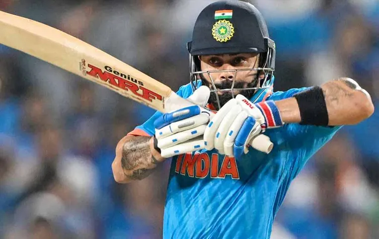 Viral Video: IND vs ENG मैच में कोहली आउट होने के बाद हुए गुस्सा, सोफ़े को किया पंच, देखें वीडियो