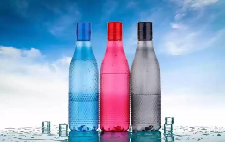 Plastic Se Khatra: प्लास्टिक की बोतल से पानी क्यों नहीं पीना चाहिये? जानें यहां